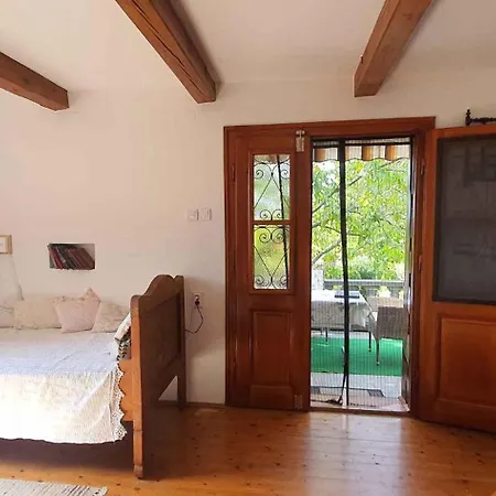 - Balaton 38183 Casa de Férias *