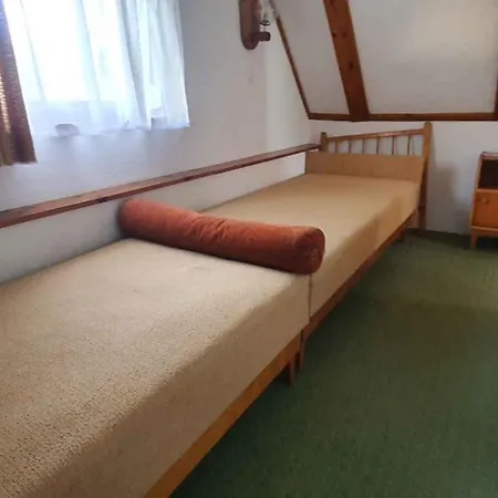 - Balaton 38183 Cserszegtomaj