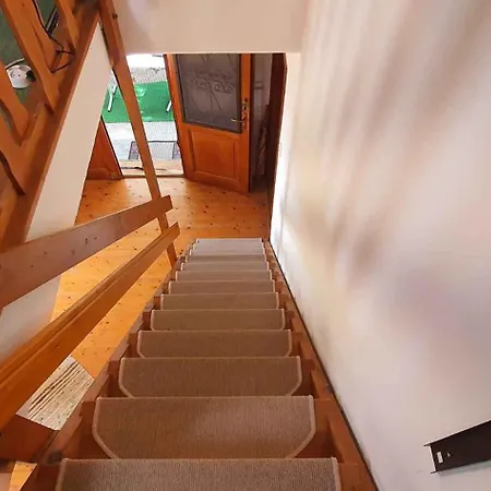 - Balaton 38183 Casa de Férias *